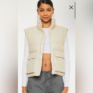 KanCan Beige Puffer‎ Vest Size M